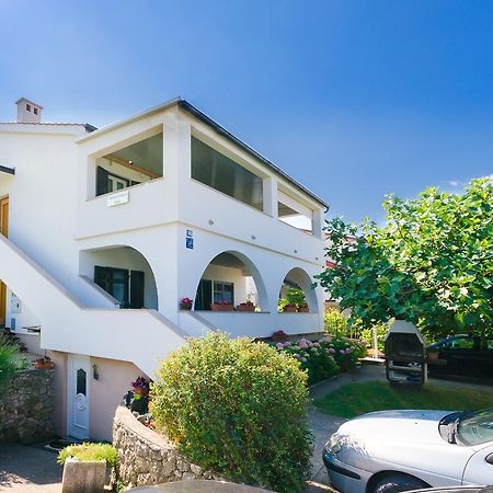 Apartment Neda Punat Exterior photo